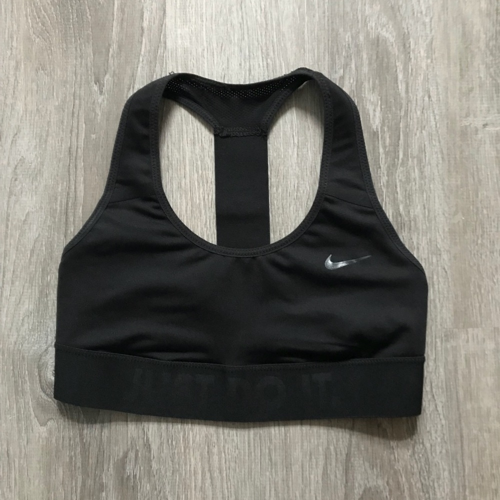 Nike Sports Bra 💪🏽🖤